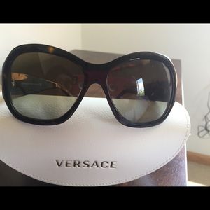 Versace sunglass